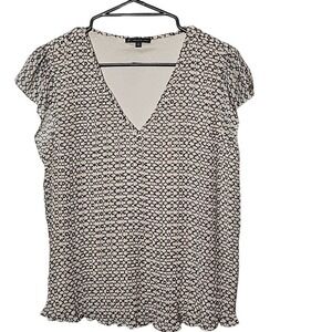 NWOT Adrianna Papell Black and Tan Chain Print Blouse Size Medium